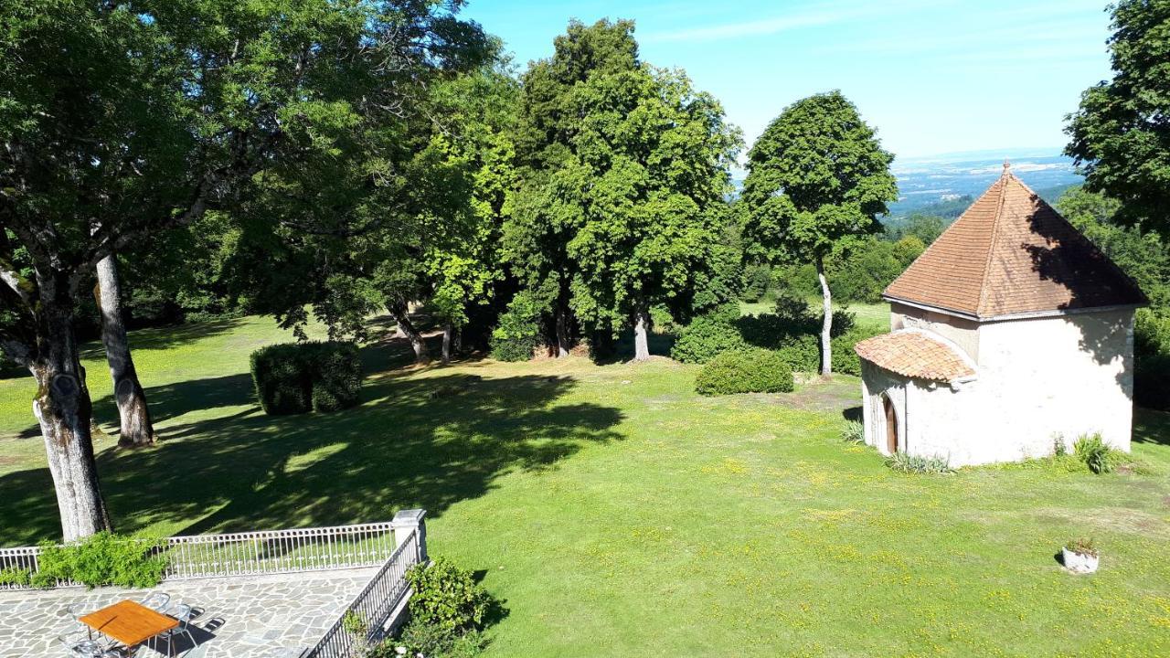 Domaine De Montvianeix Bed & Breakfast Saint-Victor-Montvianeix ภายนอก รูปภาพ