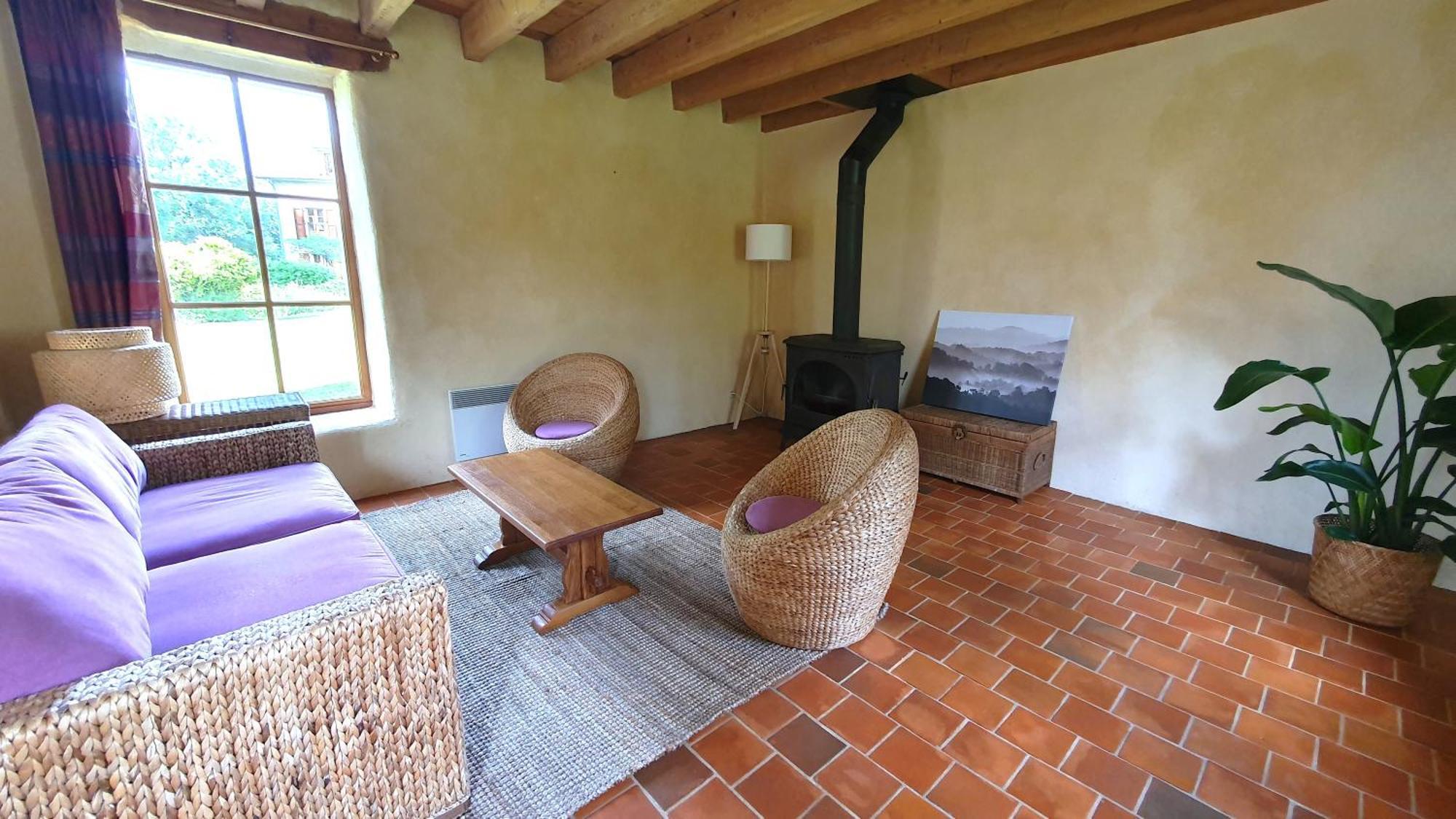 Domaine De Montvianeix Bed & Breakfast Saint-Victor-Montvianeix ภายนอก รูปภาพ