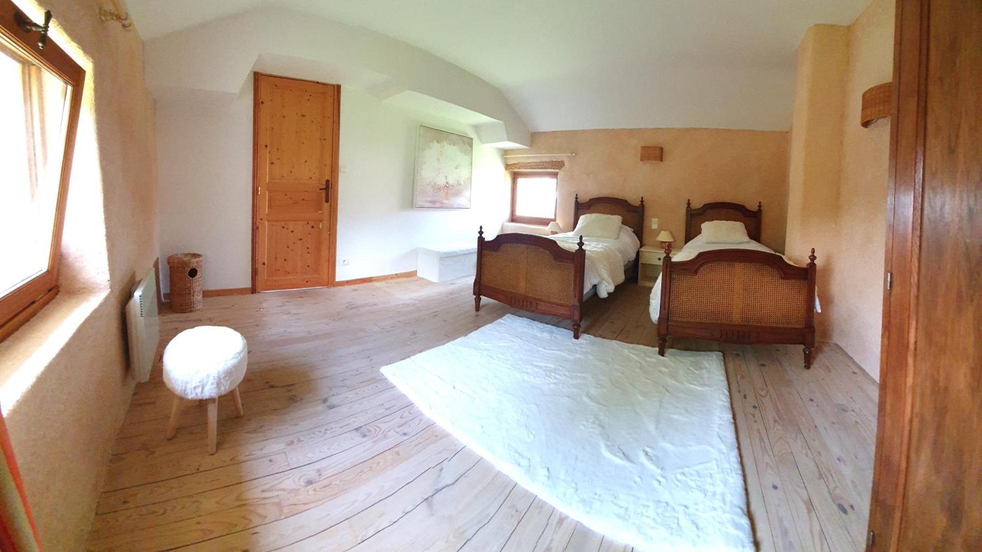 Domaine De Montvianeix Bed & Breakfast Saint-Victor-Montvianeix ภายนอก รูปภาพ